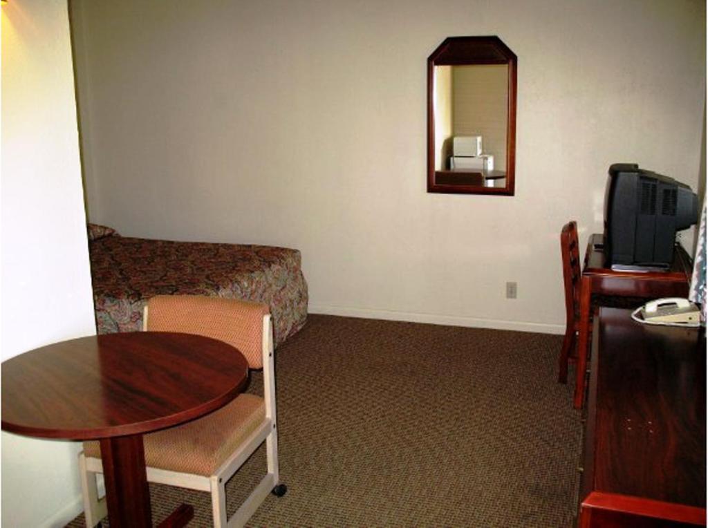 Golden West Motel Klamath Falls Exterior foto